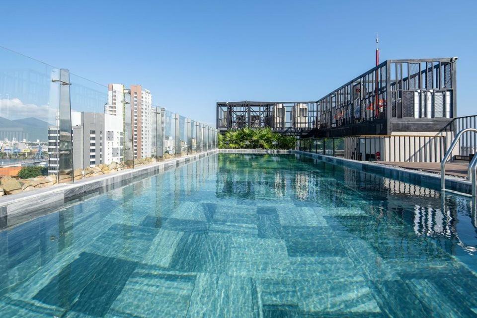 Seahorse Tropical Apartment Đà Nẵng Exterior foto